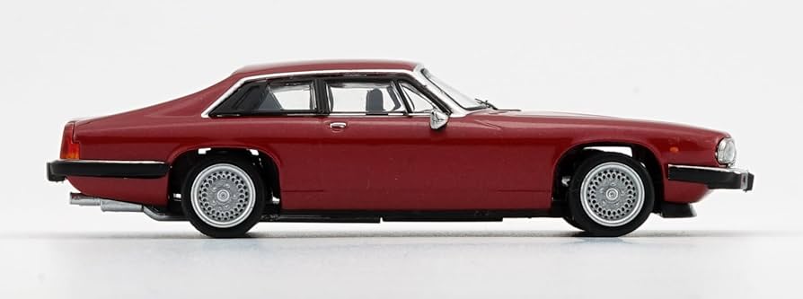 マテル赤箱79ジャガーXJS マテル ミニカ 赤箱 No.79 ジャガー XJ-S 当時物 - メルカリ